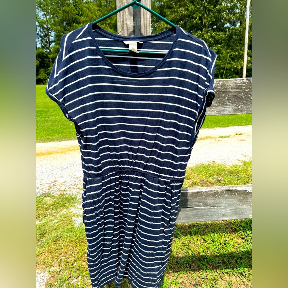 H&M basic cotton dress WITH pockets